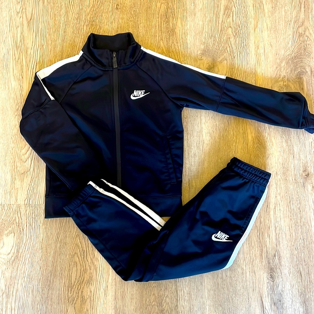 5/S Nike Track Suit
